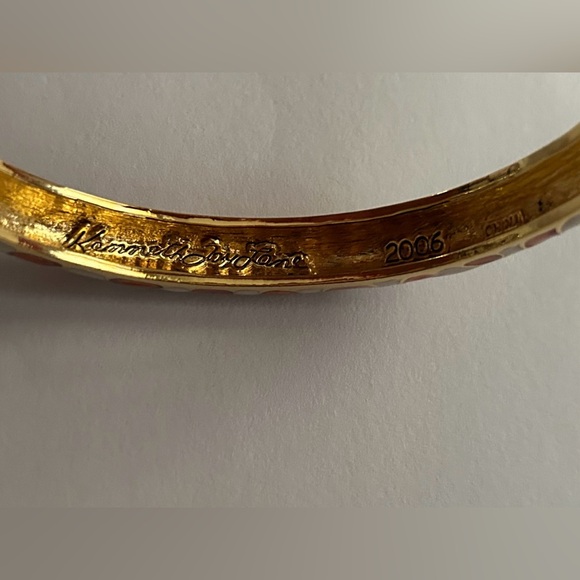 New Two Kenneth Jay Lane Signed Enamel Bangle Bracelets Giraffe Zebra Print - Picture 8 of 16